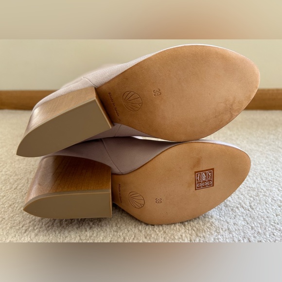 NIB Shopbop COCLICO Bly Knee High Boot in Grain Beige Leather - 39/8.5 - Picture 14 of 16